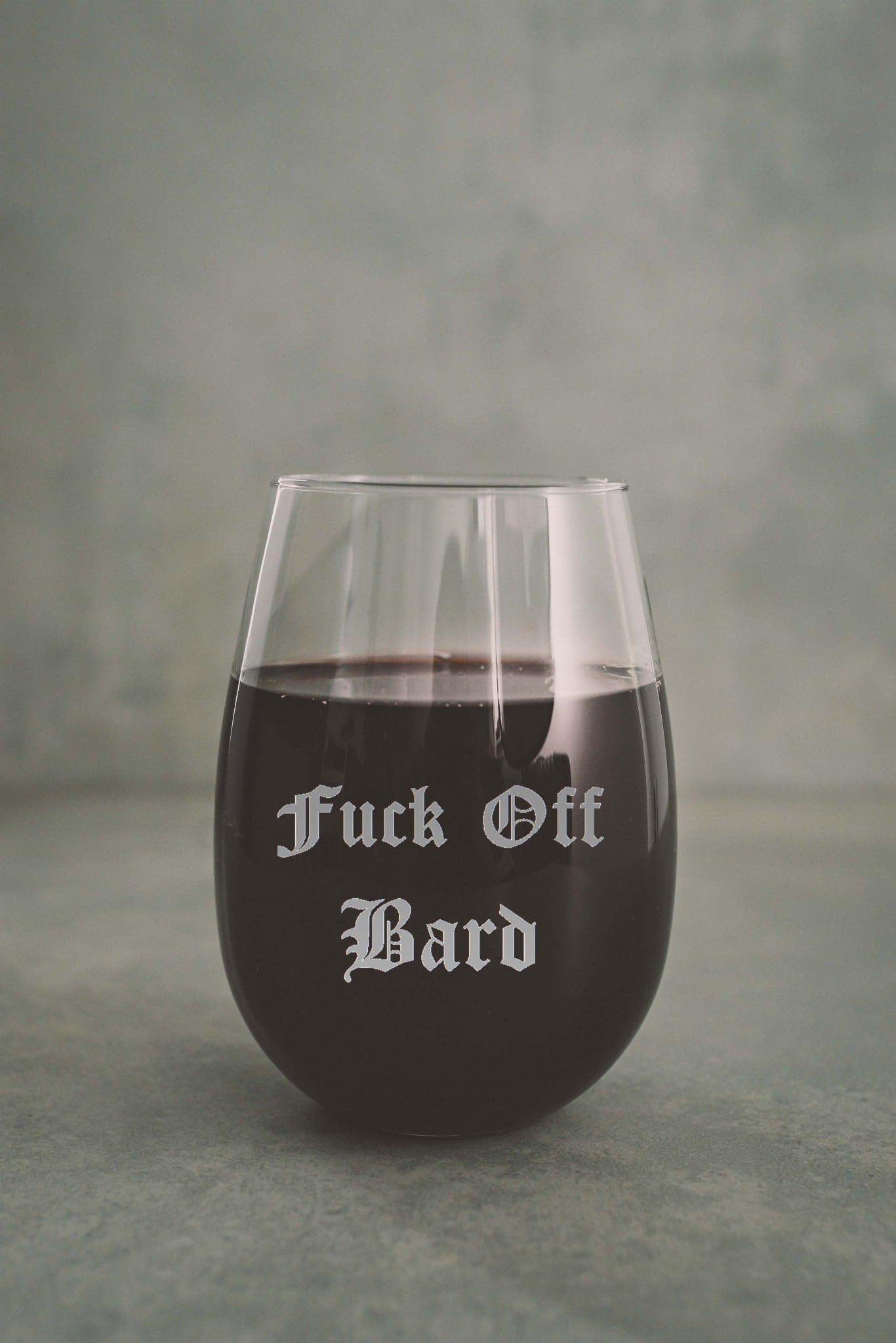 Fu * k Off Bard lustiges Weinglas, inspiriert von der Witcher-Serie